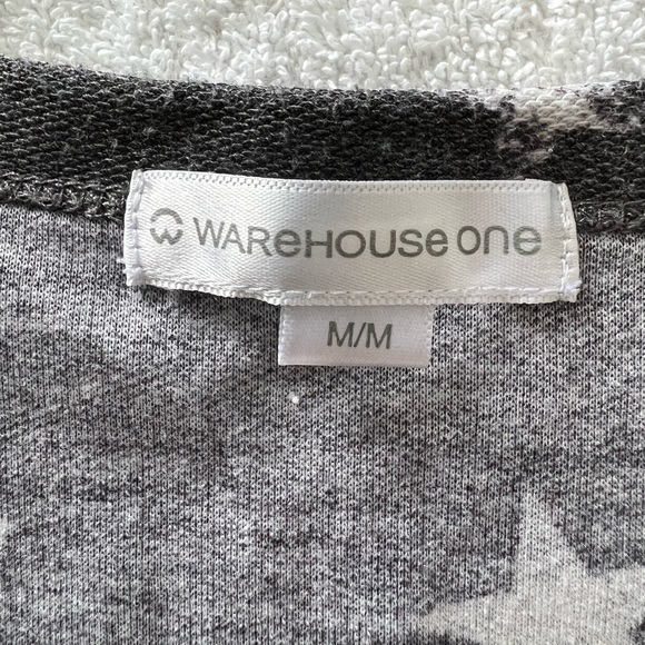 Gray Star Pattern Women's Jersey Top - Picture 6 of 6